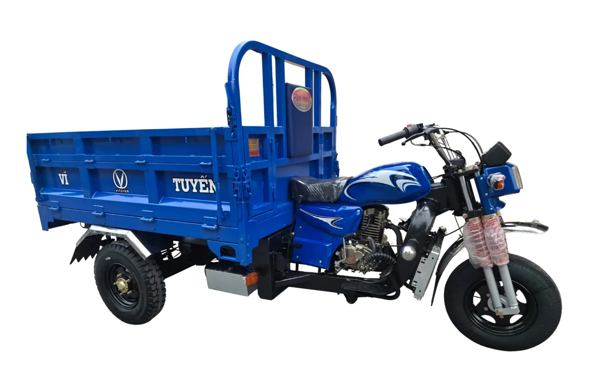 Xe ba bánh máy xăng Vĩ Tuyến